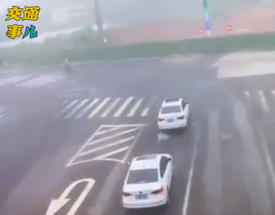  大车|一组动图警示你：大车失控到底多可怕！开车上路务必心存敬畏