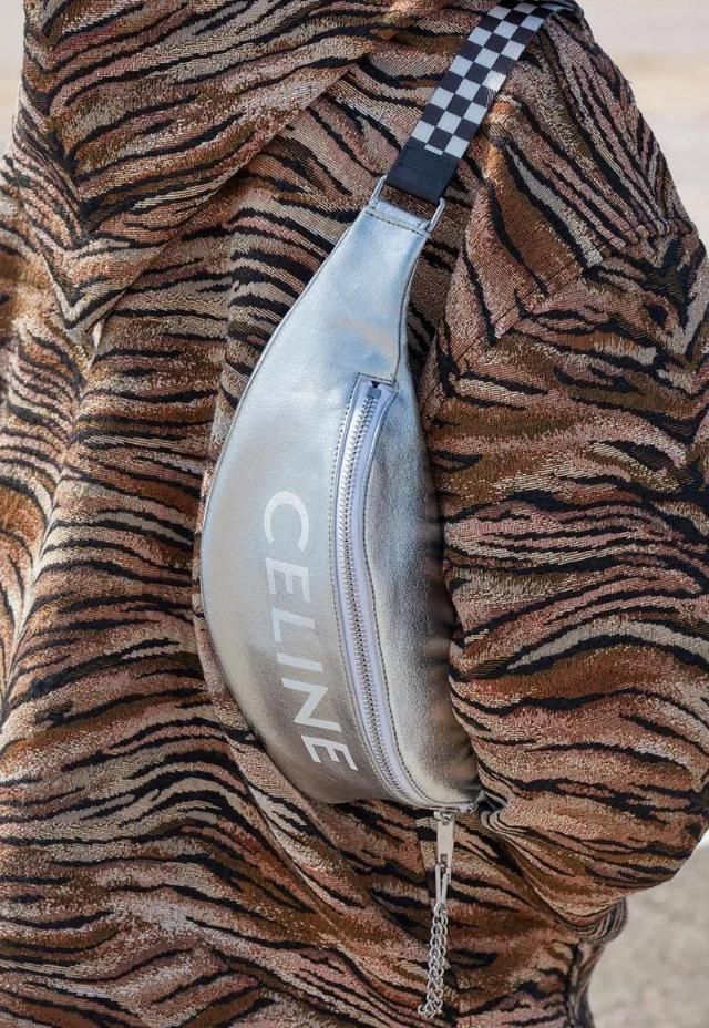 小哥|Lisa心头好牵手18岁男神小哥，人间芭比遗憾落选，粉丝哭了