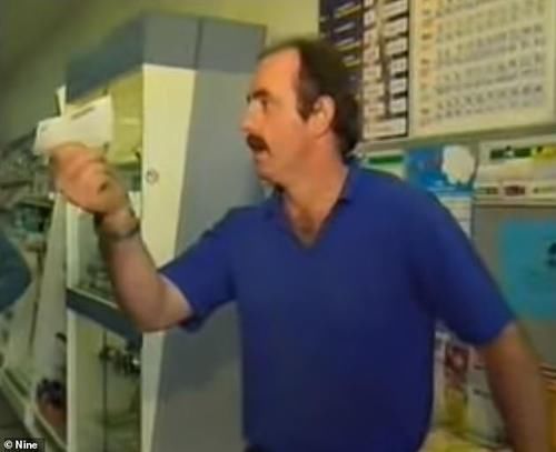  男子|男子昏迷15天还曾停止呼吸，出院后先中一辆车又中125万彩票