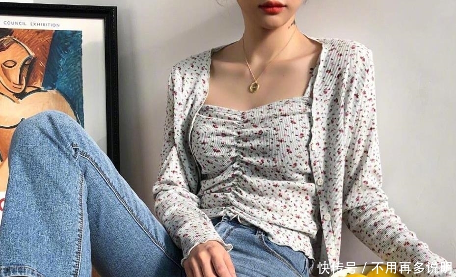 营业|牛仔裤“在线营业”,通勤休闲两不误,轻松抢镜