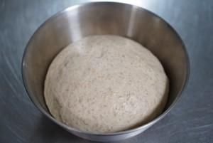  全麦|黑麦全麦香肠面包 100%全麦30%黑麦 无油无蛋无奶