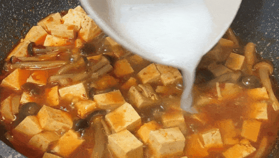 香嫩|鲜香嫩滑的菌菇麻婆豆腐，便宜又下饭，百吃不厌！