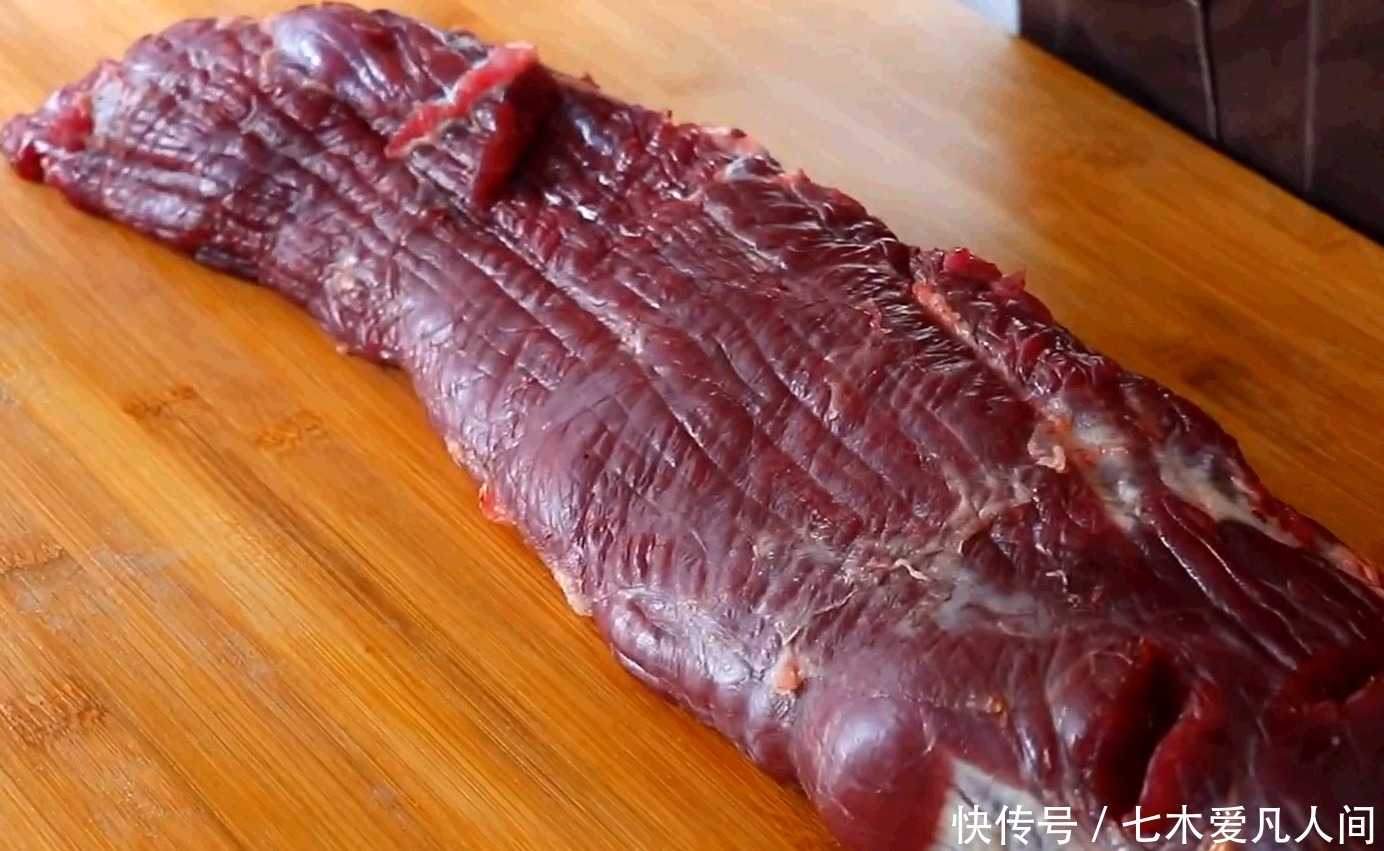 鲜香|在家自制手撕牛肉干,做法简单易学,鲜香麻辣,越嚼越香,真过瘾