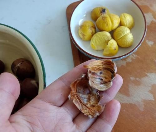 最快|剥板栗最快的方法,2秒一个,颗颗完整,轻轻松松1大盘