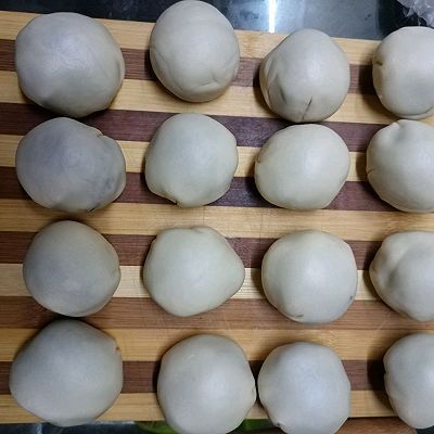 盖上保鲜膜|蛋黄酥