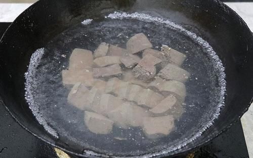 鲜嫩|家常菜豆瓣鸭血，鲜嫩不腥，入口即化，汁香味浓，下酒下饭很好吃