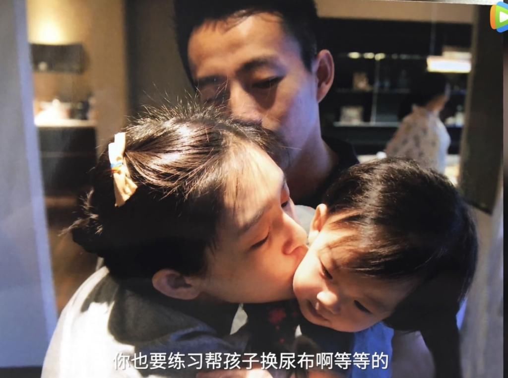  孩子|大S吐槽汪小菲，很爱女儿但闻到屎味，会把孩子塞给旁人甚至路人