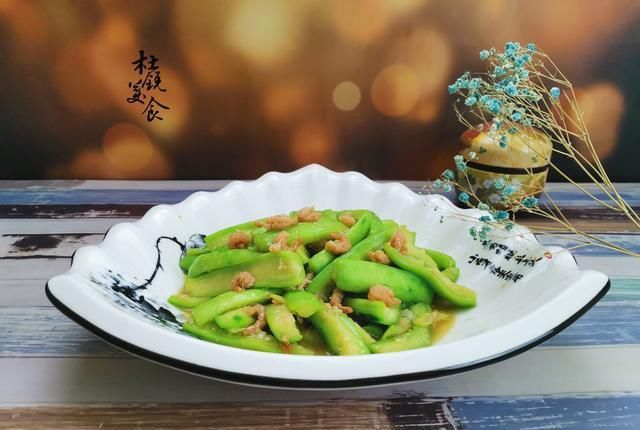 分钟|炒丝瓜，切记加入1料调入1味，5分钟出锅，成就极致鲜味