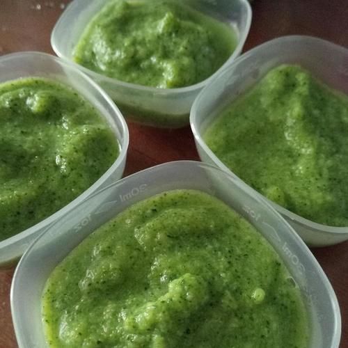  步骤|西兰花泥，西兰花含有大量钙铁钾锰锌，维生素等物质，营养丰富