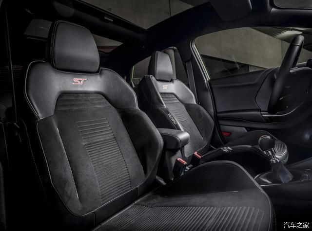小钢炮|福特Puma ST这台"小钢炮",能打消大家对三缸的厌恶吗?