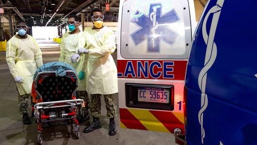  美国政客|美国疫情逼近5百万，是走向“群体免疫”的节奏吗？