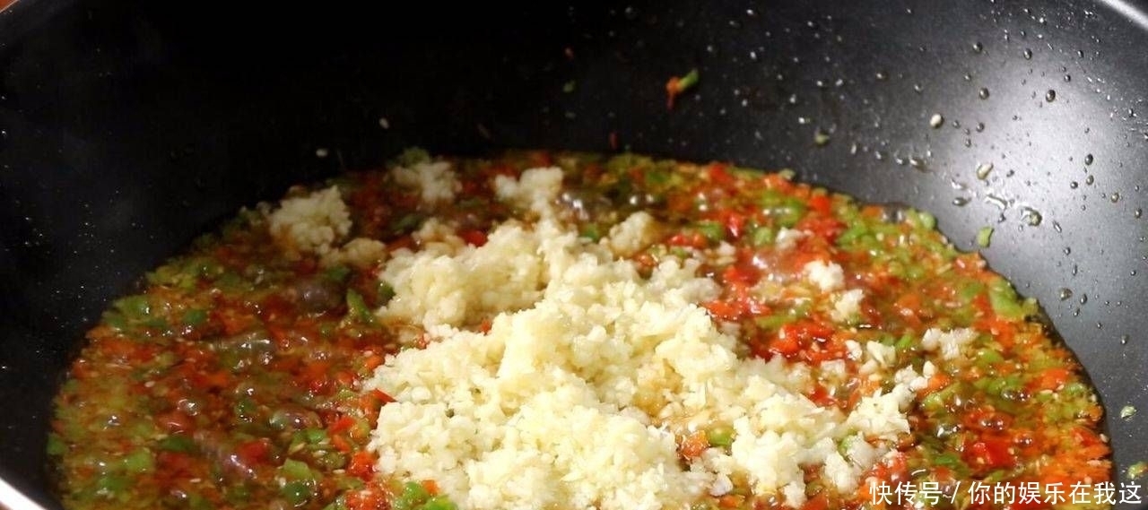 厨师|如何让蒜蓉辣椒酱变得美味？厨师教你一种新的吃法