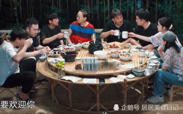  好吃|《向往4》陈赫夸红烧肉好吃，看清桌上剩下多少，网友：继续装！