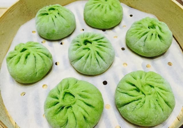 味道|纯天然的菠菜汁面条,颜值高、味道好,做法简单,上桌孩子抢着吃