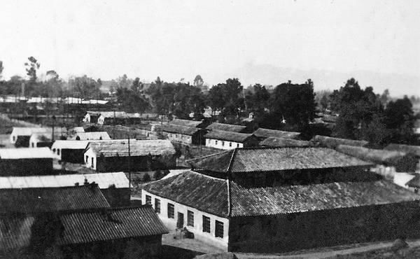  心中|今日大学已遍地，而这所仅存在了8年的大学却是我心中的第一！