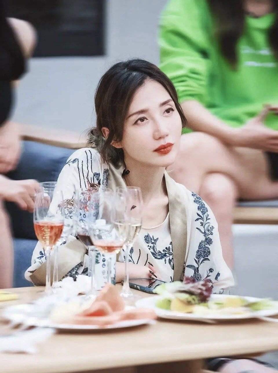  意外|乘风破浪的姐姐二次公演，沈梦辰阿朵被淘汰很意外