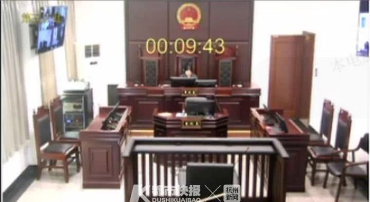 抢劫|女友催婚买房，85后小伙竟持刀抢劫……被判有期徒刑2年4个月