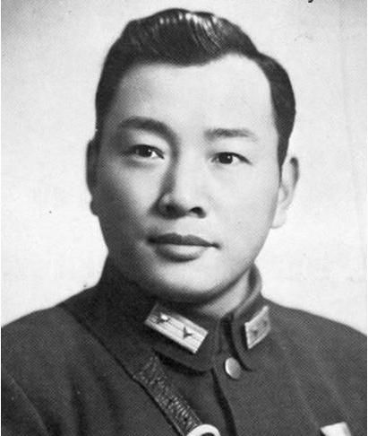  学制|黄埔军校最短学制仅为半年，为何出现了5位开国元帅，3位大将呢？