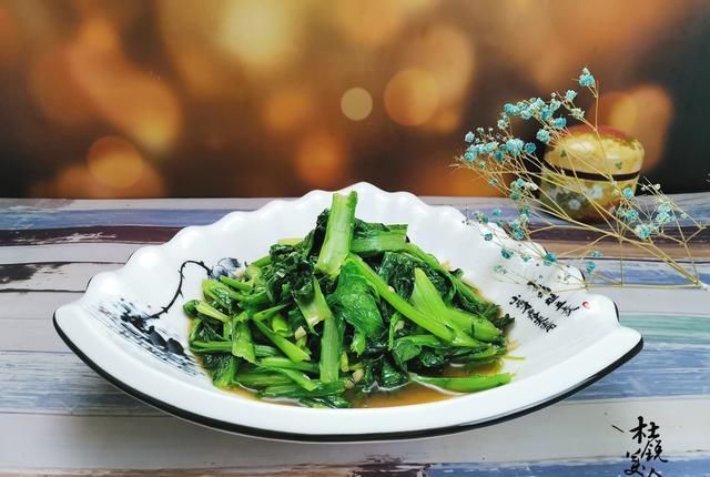 做出|9月里的鲜嫩食材,搭配这2种关键配料,做出美味清口素菜