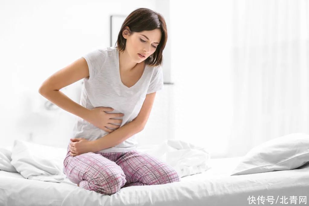 饭后最好的养生方法(饭后最养生5分钟，你在干嘛？最该做的不是喝茶、散步，而是这个)