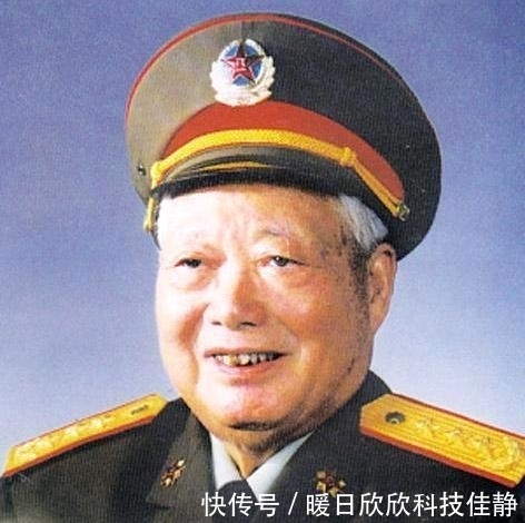 上将|今年98岁高龄的上将, 三个孩子都在部队, 但没出一个将军