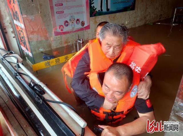 唐山遵化市|抗疫勇士再战“洪魔”遵化岭俊救援队赴皖抗汛