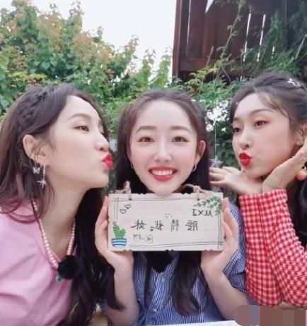  人生|孟佳被淘汰，王霏霏怀疑人生，《浪姐》还有标准吗？