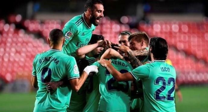 四大皆空|西甲悬念结束，巴萨并非四大皆空，还有一座冠军堪称最后遮羞布