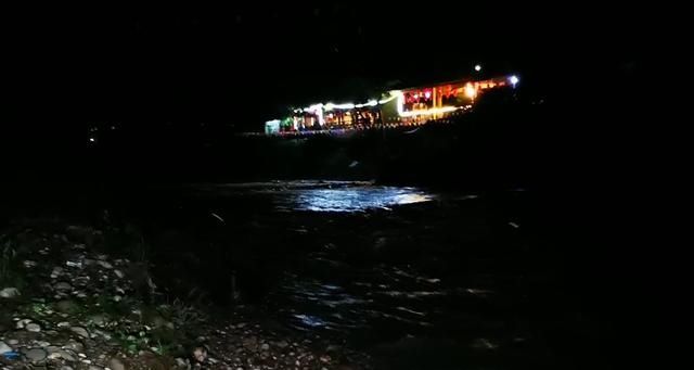 王女士|突发!都江堰3人落水,1人仍失联