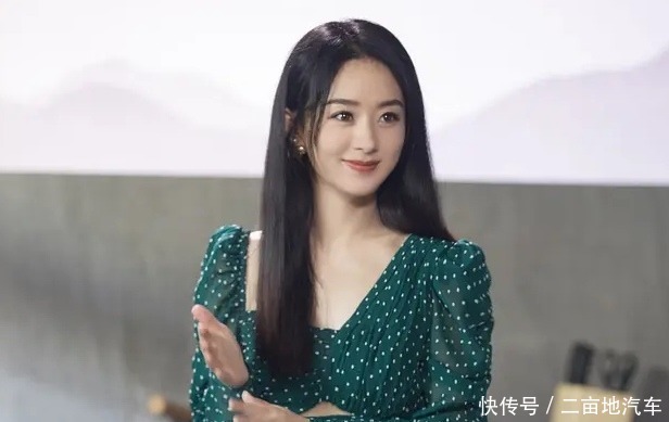 更多|《中餐厅》客人吐槽排骨没有熟,赵丽颖良心举动博好感