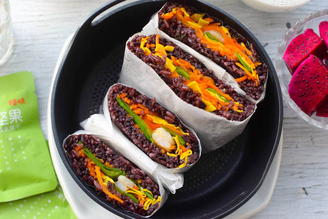  紫米|孩子不爱吃早餐？试试这个，上桌三下两下就吃光，比面包还抢手