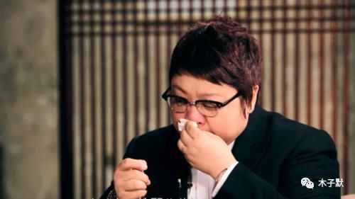  易立竞|韩红跟郝蕾要二宝，每个丈夫都愧对妻子，每个孩子和妈都是生死之交