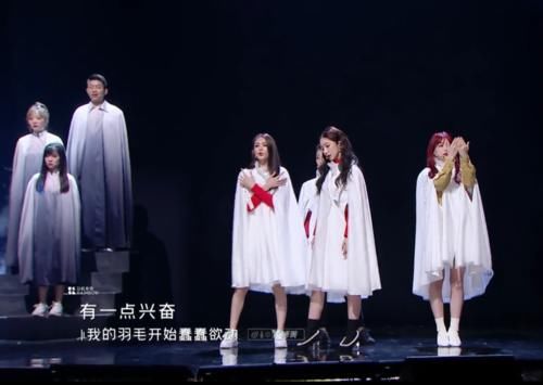  选秀|《炙热的我们》火箭少女还原初选秀初舞台穿搭，团王争夺颇为期待