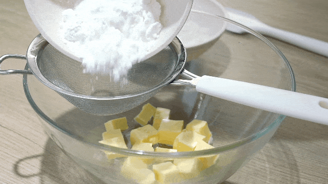 酥皮|食谱:酥皮泡芙,和周日的雨天更配哦!