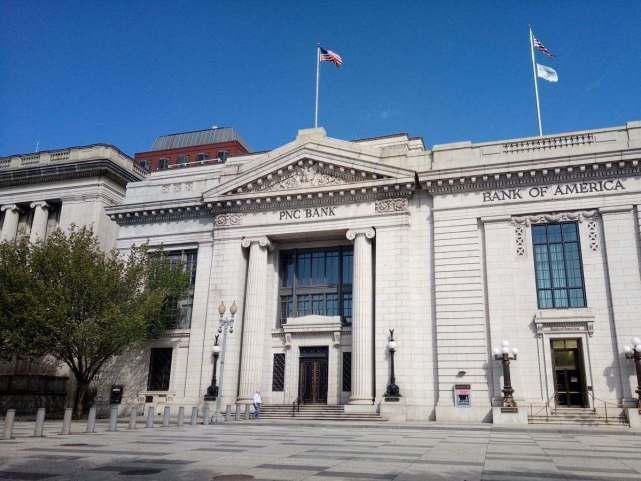  这回|特朗普这回踢到铁板，18国部长发声力挺世卫，美已沦为国际弃儿