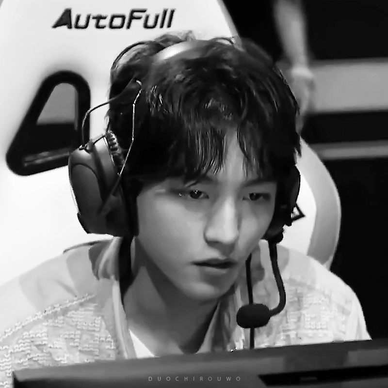 王俊凯|王俊凯:电竞小说男主角从此有了脸