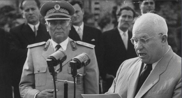 电报|刺头铁托,一封电报气得斯大林直跺脚,一番话训得赫鲁晓夫没脾气