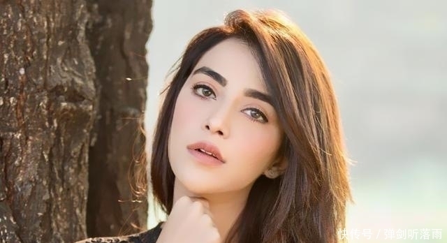 双面|印度也有“白富美”天生丽质大长腿“双面”穿搭可复古可性感