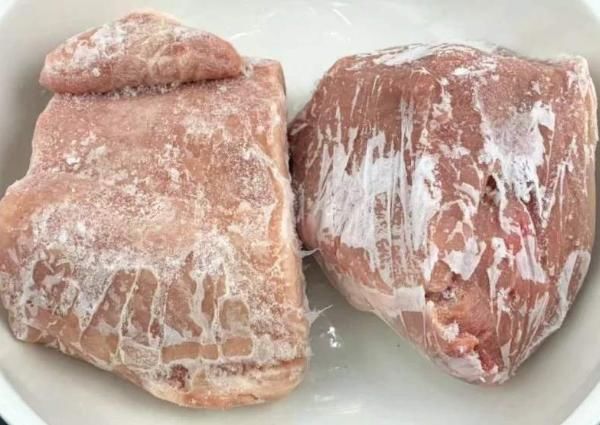  放水|冰冻过的肉，拿出来可别直接放水里泡，学会这招，吃着跟鲜肉一样