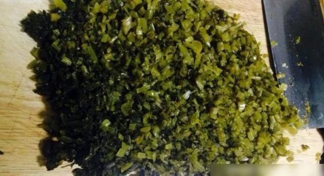  表中|你读得对吗？他不仅在古文中，且也在宁波人表中