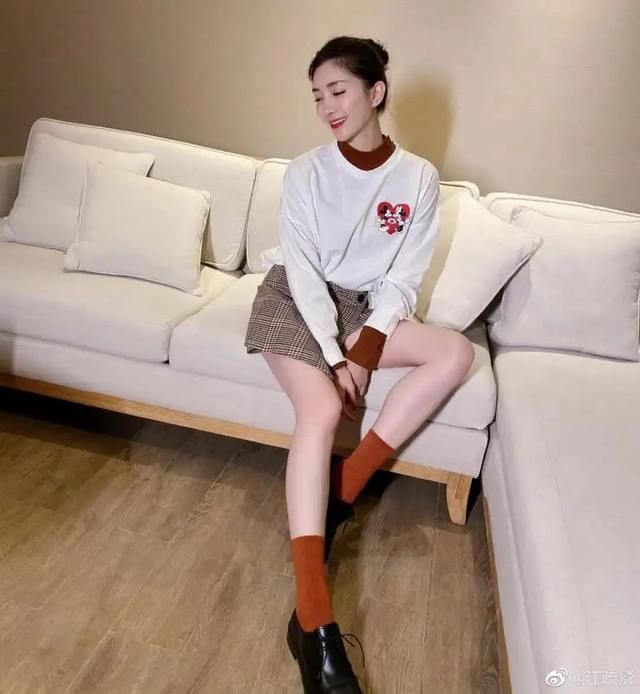  好看|H型身材的女生，要如何打扮，才能气质好看显腰细？