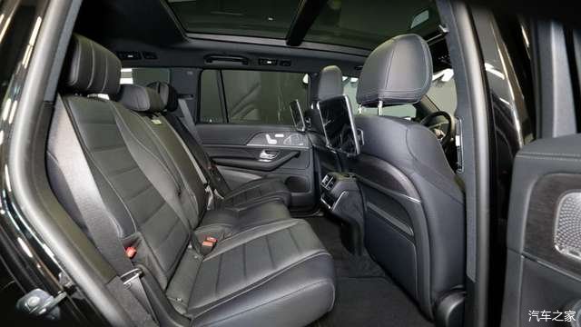 真香|奔驰GLS，豪华大型SUV里的“老大哥”，真香