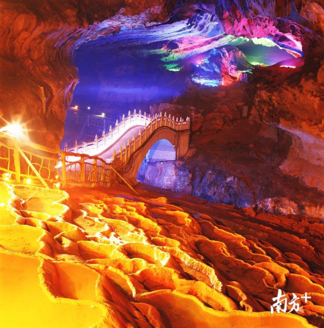  飞霞山|听说大家都在问：什么是清远？