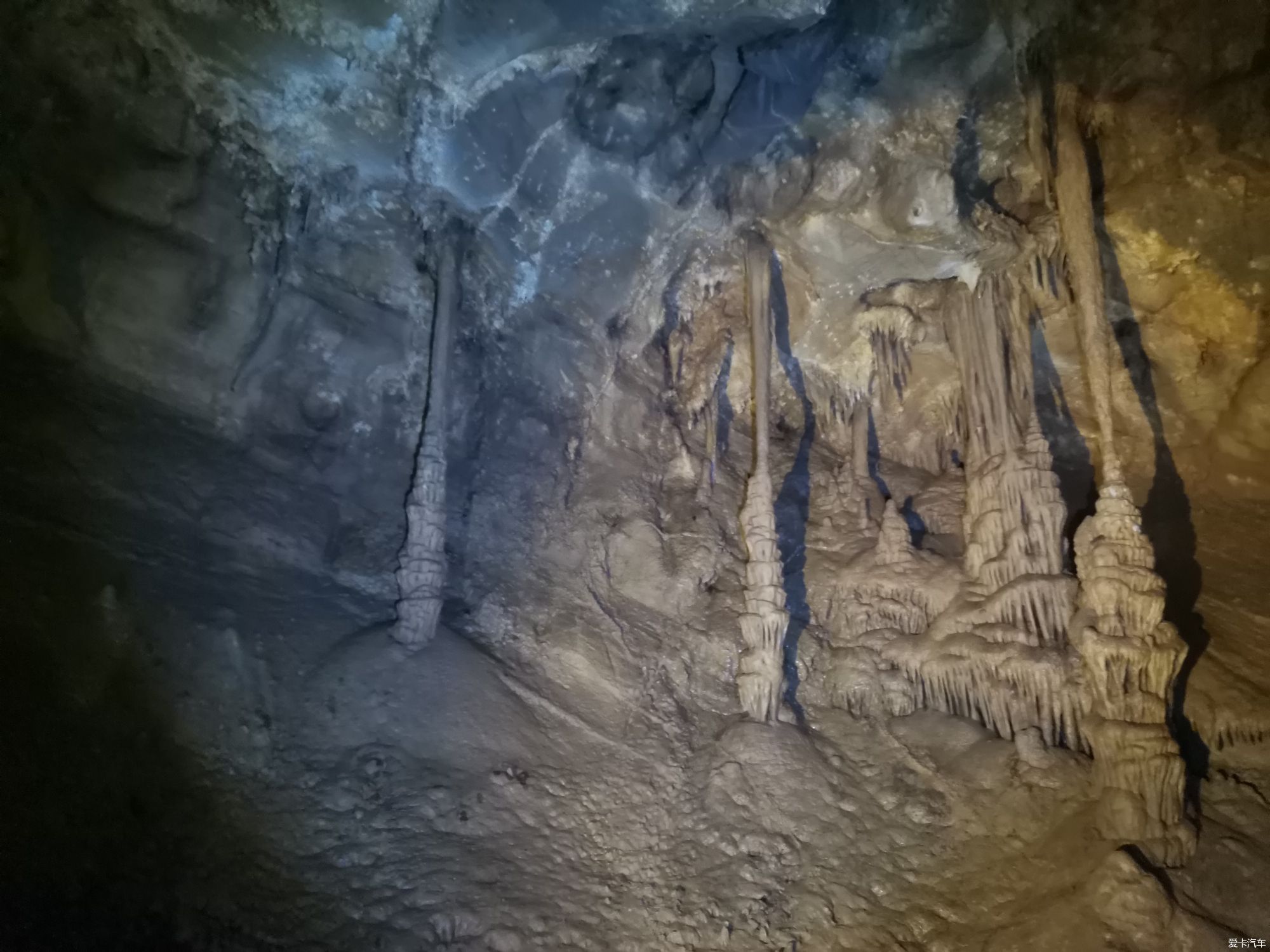  彩虹洞|【鹿卡带你去旅行】刺激的挑战自我