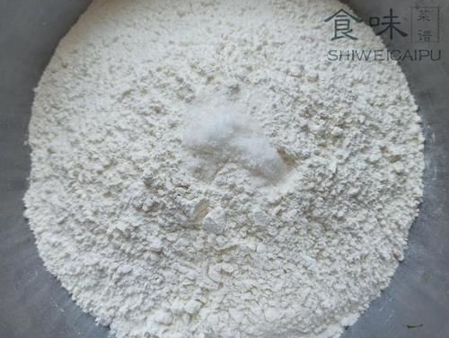  特别|蒸馒头时，别只会放酵母粉，老师傅教你一招，暄软蓬松，特别好吃