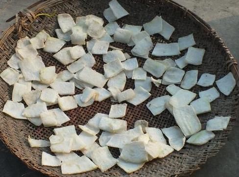  新鲜|这5种蔬菜晒干后，比新鲜的还美味，留着冬天吃，炖肉炖鸡都很香