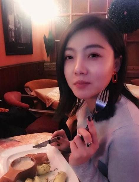  女嘉宾|非诚勿扰5年钉子户终于被请下台，网友：真是想红想疯了！