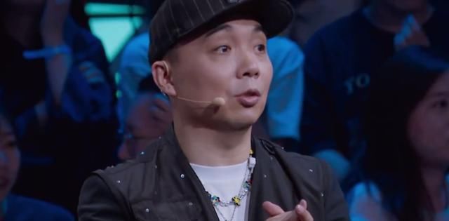  孟美岐|《蒙面舞王》首播尬夸硬捧，卖腰卖腿质量低，王一博孟美岐救不了