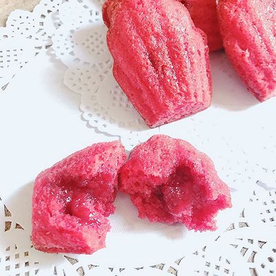  玛德琳|草莓酱夹心玛德琳