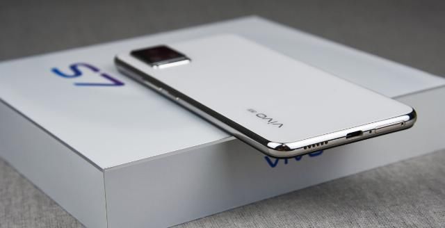  神器|为什么vivo S7能成为网红小姐姐的涨粉神器